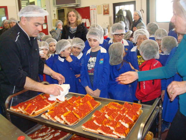 banchetto finale offerto dal forno